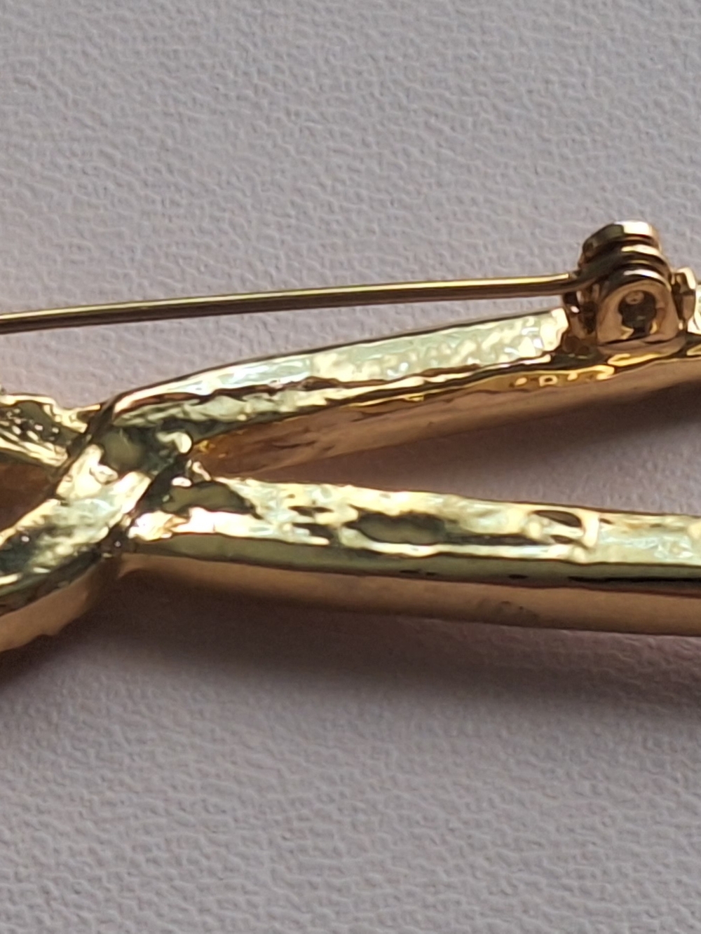 2" Vintage Gold Scissor Brooch with Clear Rhinestones Round Baguette - Picture 8 of 10